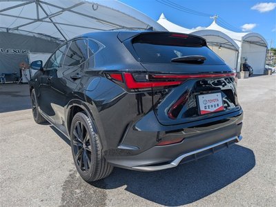 2023 Lexus NX photo 4