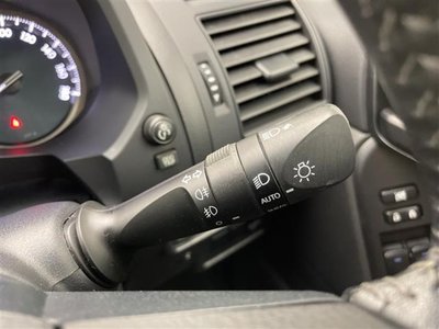 2020 Toyota LAND CRUISER PRADO thumbnail 23