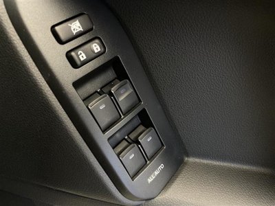 2020 Toyota LAND CRUISER PRADO thumbnail 28
