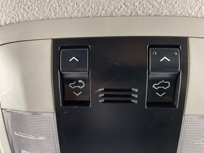 2020 Toyota LAND CRUISER PRADO thumbnail 33