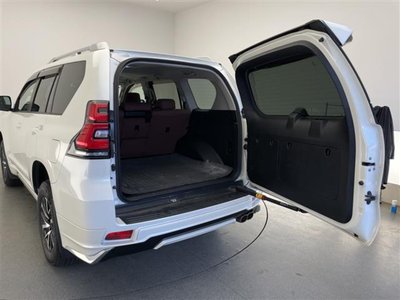 2020 Toyota LAND CRUISER PRADO thumbnail 36