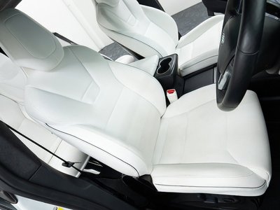 صورة 38 لـ 2017 Tesla MODEL X