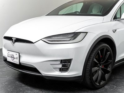 صورة 13 لـ 2017 Tesla MODEL X