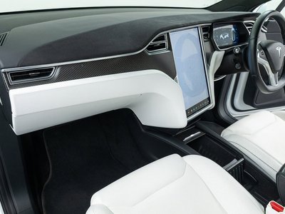 صورة 71 لـ 2017 Tesla MODEL X