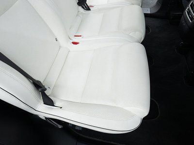 صورة 47 لـ 2017 Tesla MODEL X