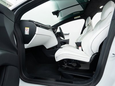 صورة 41 لـ 2017 Tesla MODEL X