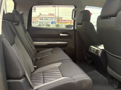 2018 Toyota TUNDRA — фото 25