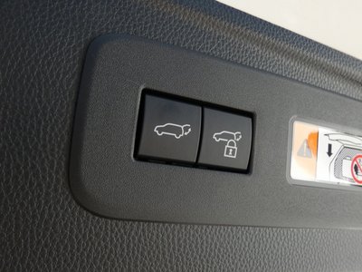 2025 Lexus GX thumbnail 62