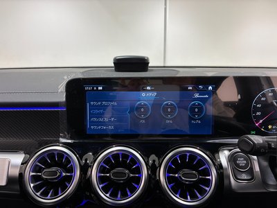 2026 Mercedes-BENZ GLB photo 13