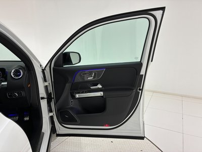 2026 Mercedes-BENZ GLB photo 9