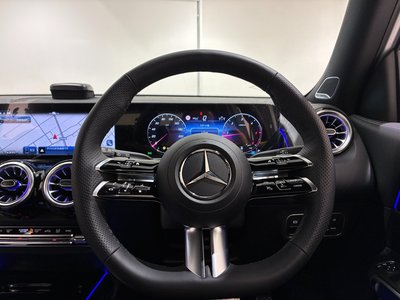 2026 Mercedes-BENZ GLB photo 15
