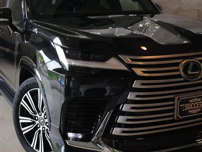 2025 Lexus LX thumbnail 56