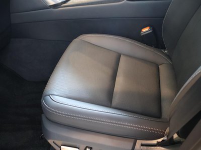 2025 Lexus LX thumbnail 21
