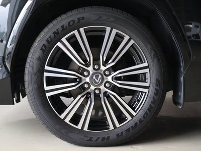 2025 Lexus LX thumbnail 63