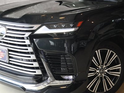 2025 Lexus LX thumbnail 49