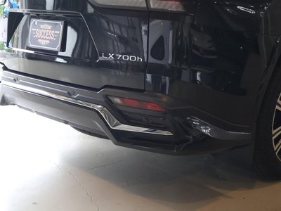 2025 Lexus LX thumbnail 71