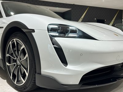 2023 Porsche TAYCAN — миниатюра 6