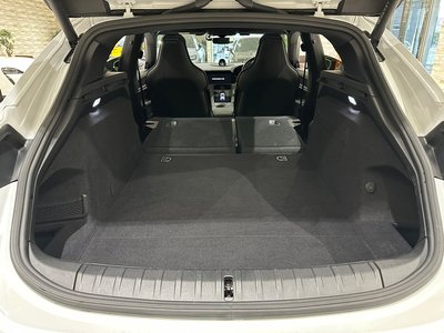 2023 Porsche TAYCAN — миниатюра 24