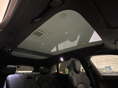 2023 Porsche TAYCAN — миниатюра 48