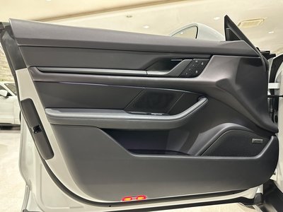 2023 Porsche TAYCAN — миниатюра 49