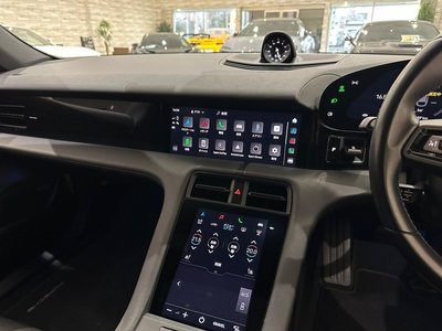 2023 Porsche TAYCAN — миниатюра 37