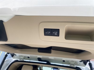 2024 Toyota LAND CRUISER 300 — фото 40