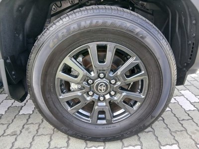 صورة 9 لـ 2025 Toyota LAND CRUISER 250