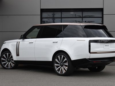 2024 LAND Rover RANGE ROVER photo 15