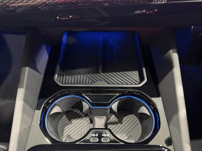2025 BMW M5 thumbnail 93