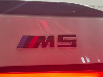 2025 BMW M5 thumbnail 24