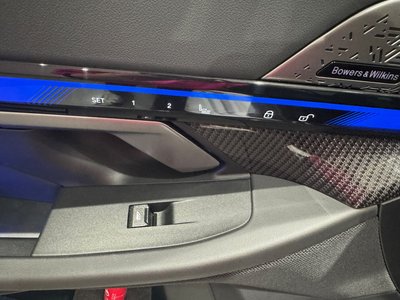 2025 BMW M5 thumbnail 112