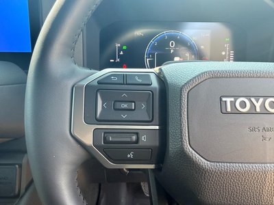 صورة 41 لـ 2024 Toyota LAND CRUISER 250