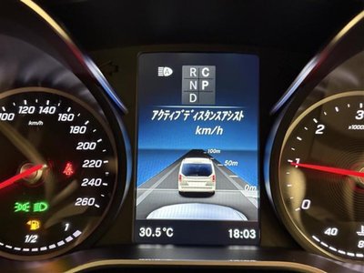 2023 Mercedes-BENZ V-CLASS photo 6