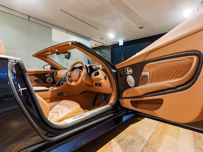 صورة 15 لـ 2022 Aston Martin DBS SUPERLEGGERA VOLANTE