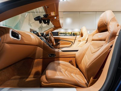 صورة 23 لـ 2022 Aston Martin DBS SUPERLEGGERA VOLANTE