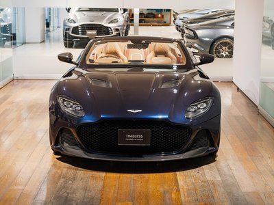 صورة 6 لـ 2022 Aston Martin DBS SUPERLEGGERA VOLANTE