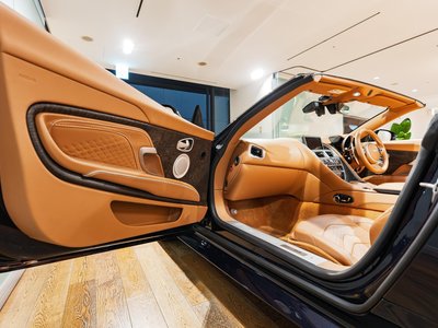 صورة 21 لـ 2022 Aston Martin DBS SUPERLEGGERA VOLANTE