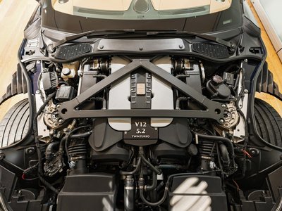 صورة 10 لـ 2022 Aston Martin DBS SUPERLEGGERA VOLANTE