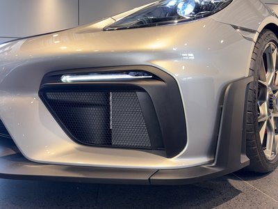 2025 Porsche 718 thumbnail 36
