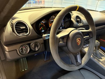 2025 Porsche 718 thumbnail 44