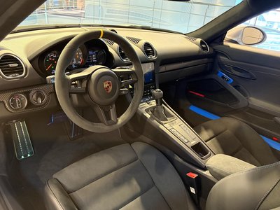 2025 Porsche 718 thumbnail 37