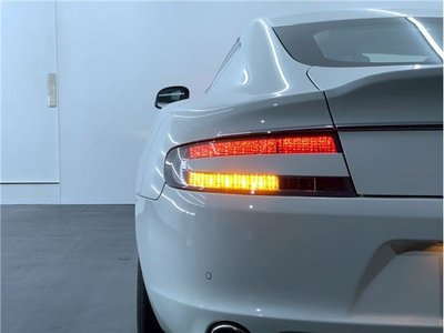 2016 Aston Martin RAPIDE — миниатюра 76