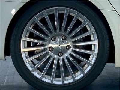 2016 Aston Martin RAPIDE — миниатюра 80