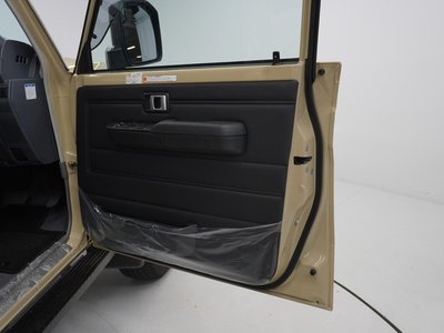 2024 Toyota LAND CRUISER 70 thumbnail 47