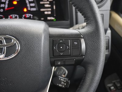 2024 Toyota LAND CRUISER 70 thumbnail 27