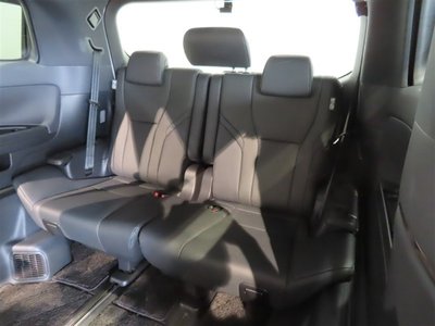 صورة 20 لـ 2023 Toyota ALPHARD