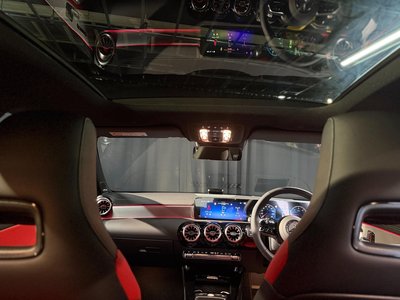 2025 Mercedes-BENZ CLA photo 13