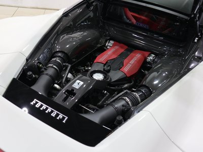 2018 Ferrari 488 GTB 照片 16