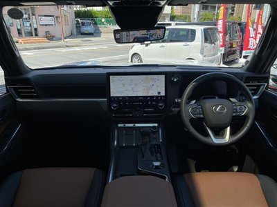 2025 Lexus GX — миниатюра 42