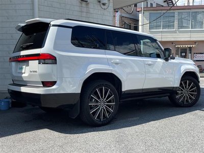 2025 Lexus GX — миниатюра 34